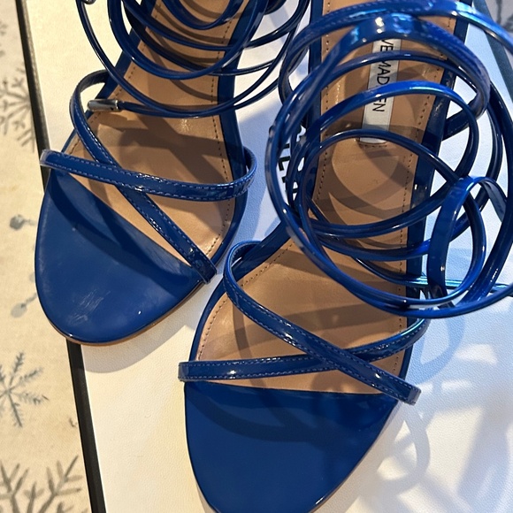 Steve Madden Neri Heels - Picture 3 of 8